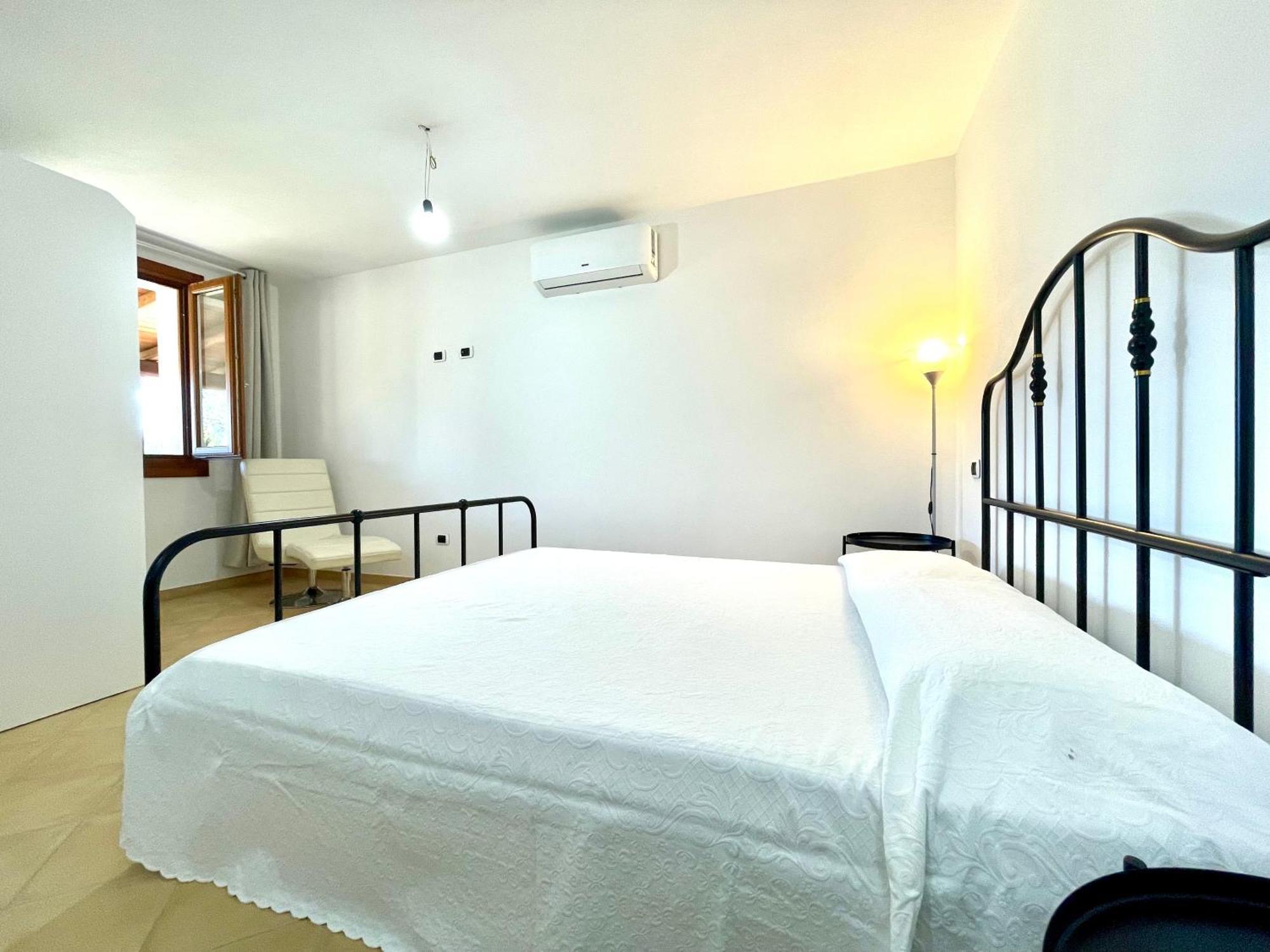 Cronta Apartments Bari Sardo Exteriér fotografie